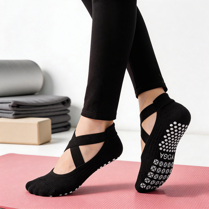 Women Non-Slip Yoga Socks Sili - Medical Tape ulasan dan harga